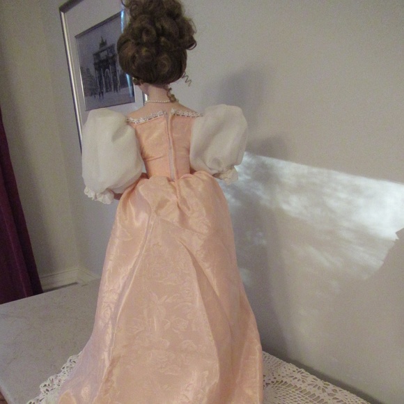 "Joy of Motherhood" Show Stopper Porcelain Doll - Picture 4 of 14